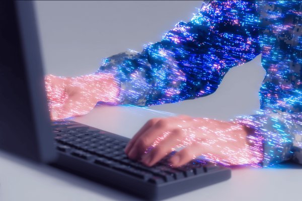 Запуск безоплатного освітнього курсу «AI for Work» для автоматизації професійних завдань